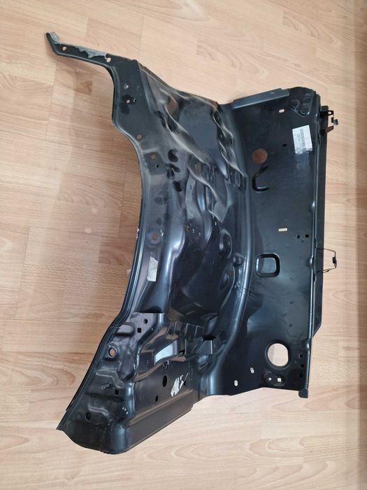 На Toyota Land cruiser 200