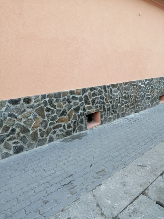 Piatră de placat și pavat