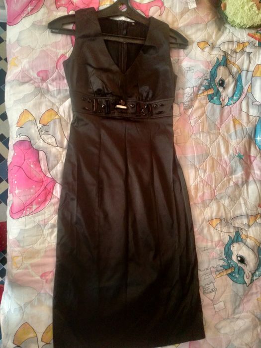 Платья  продам недорого