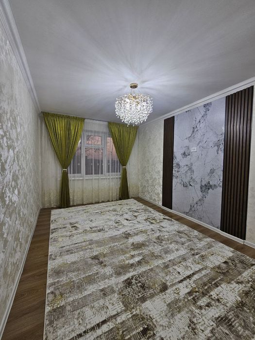 Вокзал Фрескони оркасида 2 хоналик квартира сотилади 3 этаж.