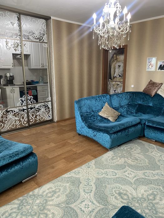 Продам 4 комн квартиру н/пл