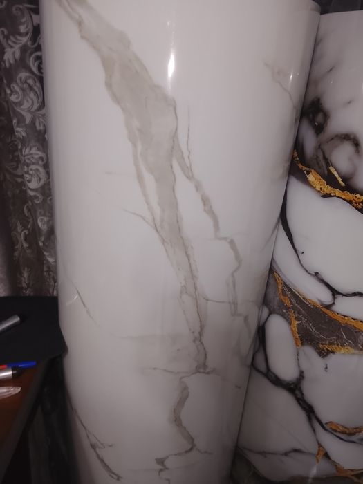 Продам обои самоклейка - гибкий мрамор