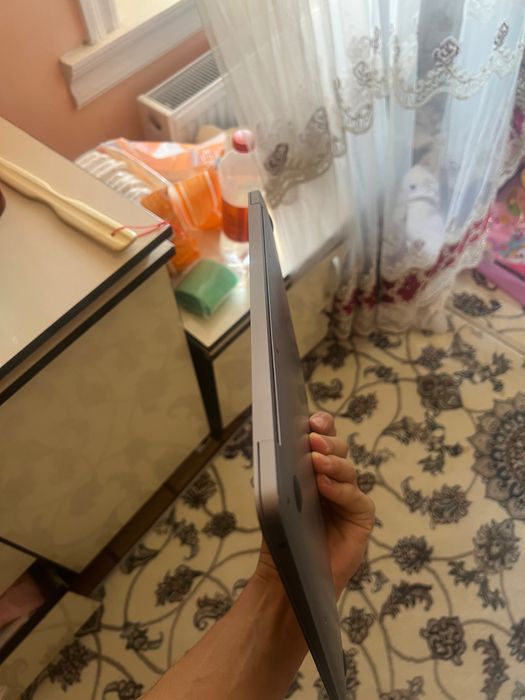 Macbook air 256/8 90%  ideal