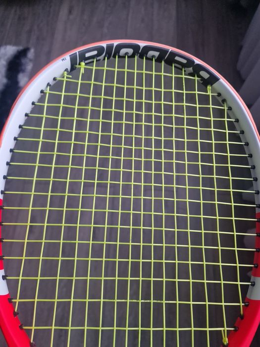 Vand racheta Babolat Pure Strike 100