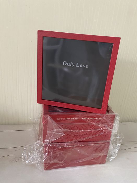 Подарочный коробка