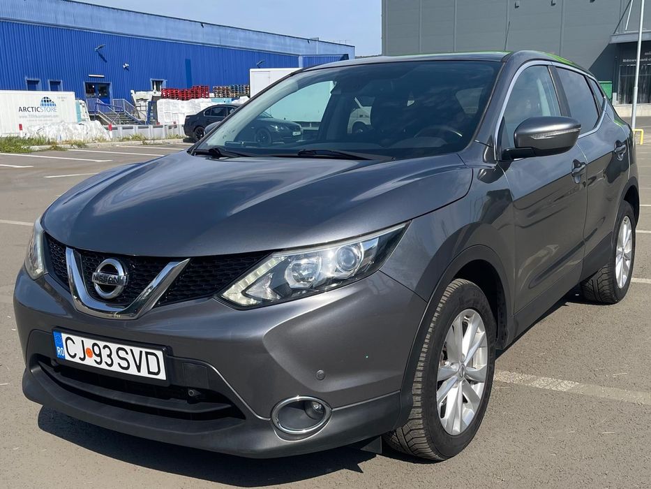 Vând Nissan Qashqai