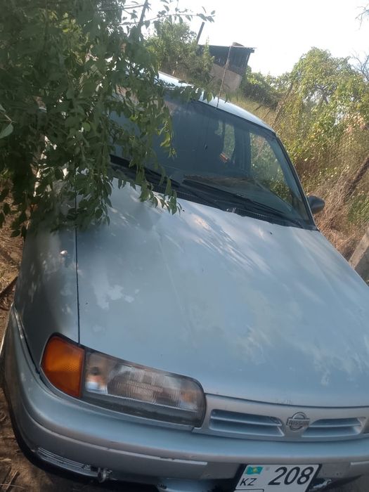 Продам нисан примера