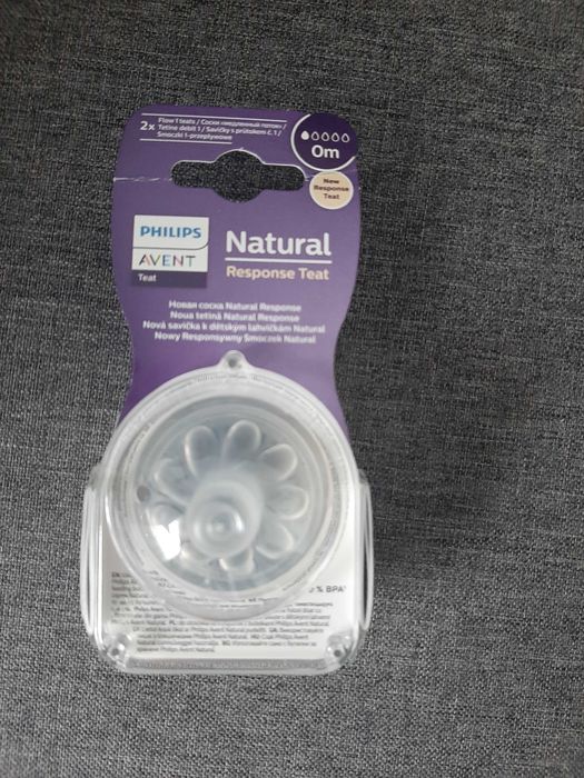 Pompa manuala set alaptare Philips AVENT + Set tetine Cadou