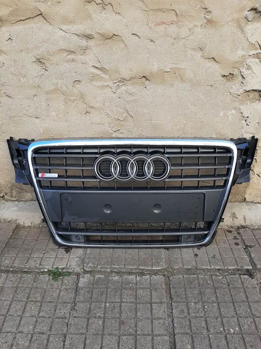 Решетка за Ауди А4 B8