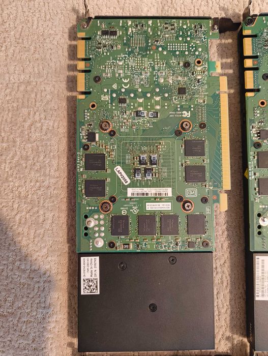 nVidia Quadro M4000 si P4000