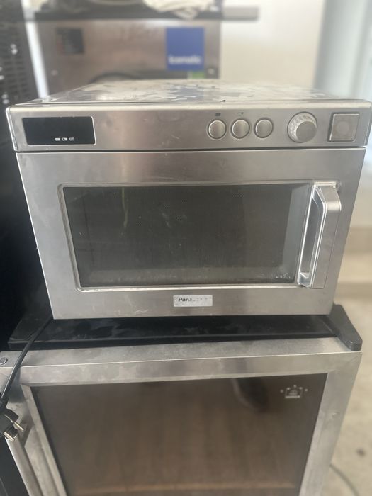 Професионална микровълнова