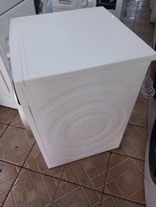 Като нова сушилня с термопомпа Сименс  Siemens IQ 800 А++ 8кг  !!!