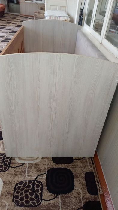 Большая и уютная кроватка