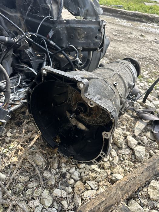 Скоростна кутия за бмв 218кс