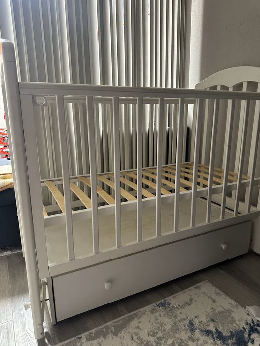 Продается детская кроватка