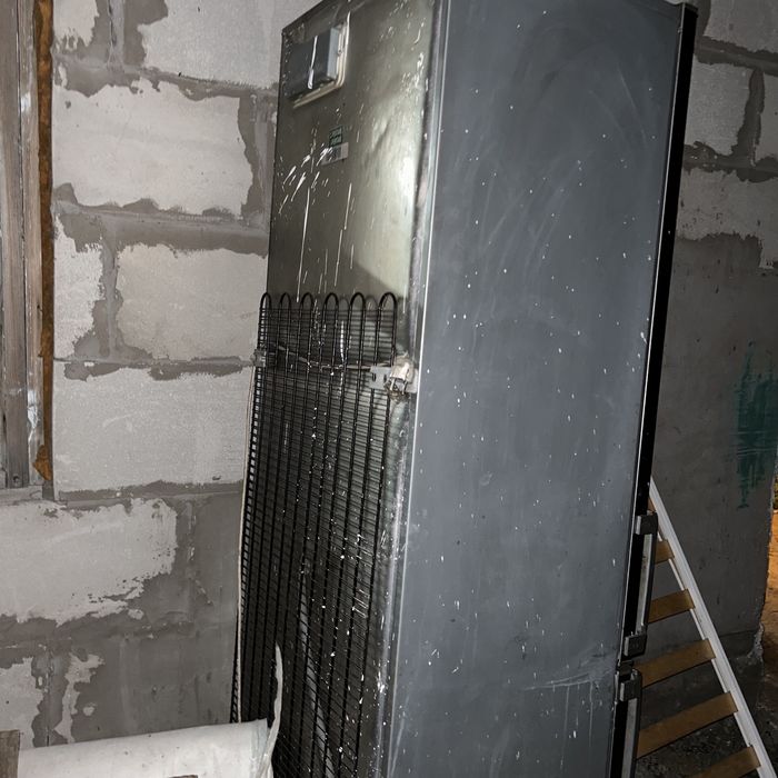 Холодильниу