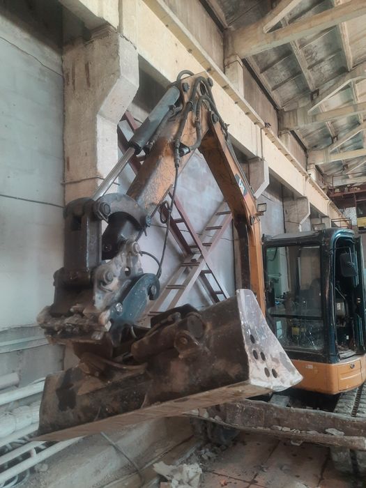 Услуги миниэксковатора