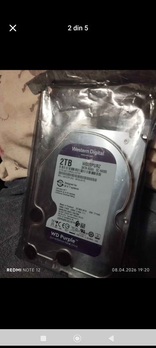 Vând hard nou, sigilat Western Digital 2 TB