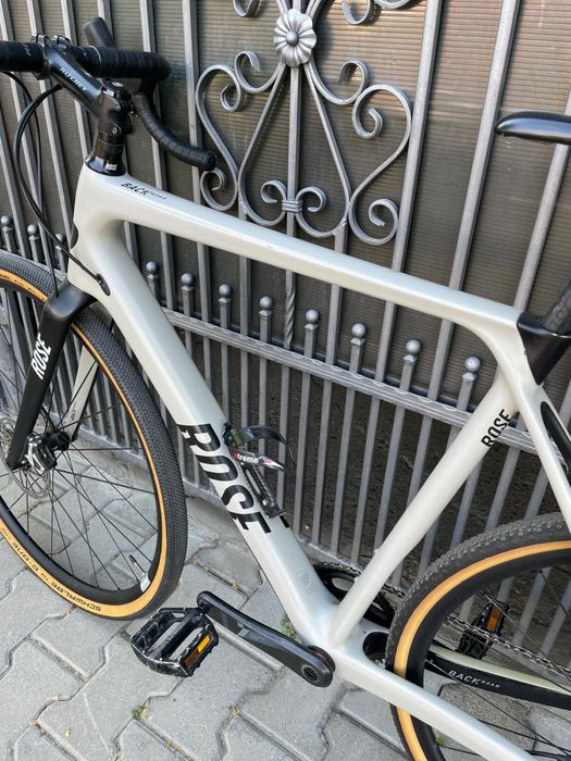 Gravel Rose Backroad Carbon