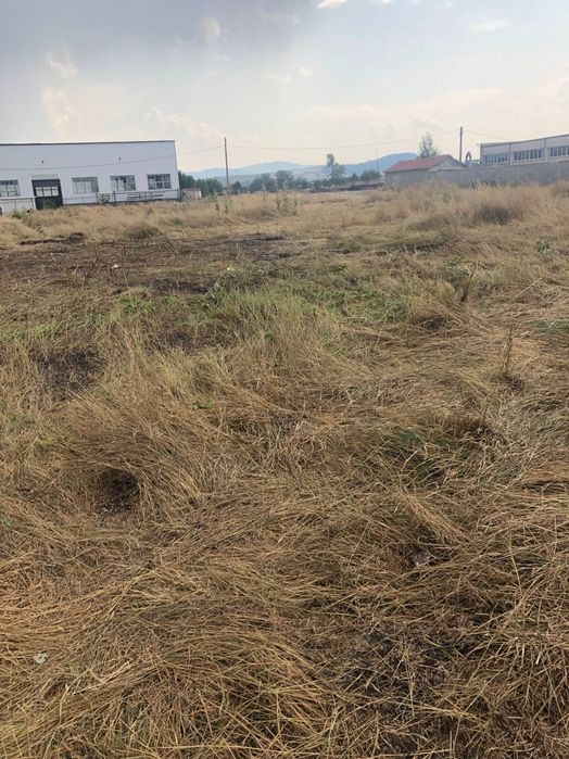 У П И 5595 кв/м с ВИЗА ЗА Хале Склад Фабрика