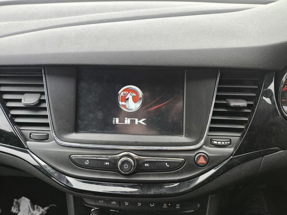 Дисплей/мултимедия/навигация за Opel Astra K