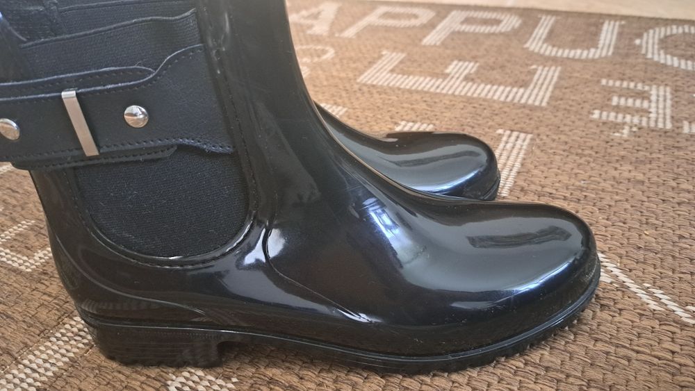 Incaltaminte de ploaie