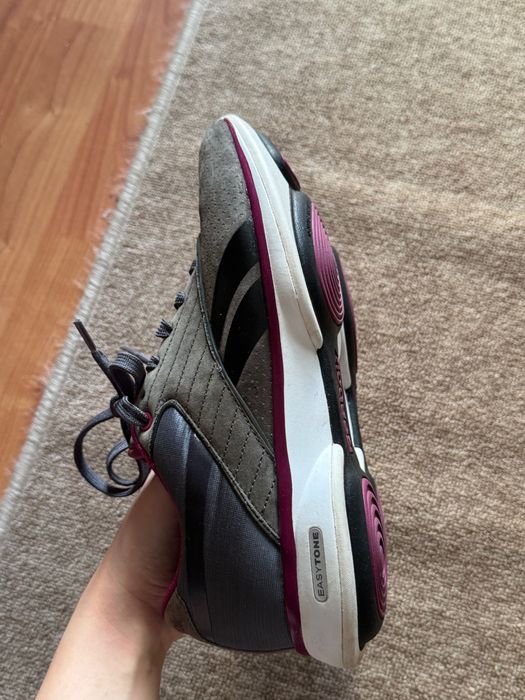 Дамски маратонки Reebok EasyTone