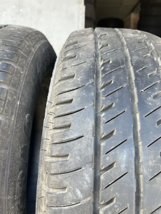 2 бр. гуми за бус 215/65/16C Vredestein DOT 0918 6,5 mm