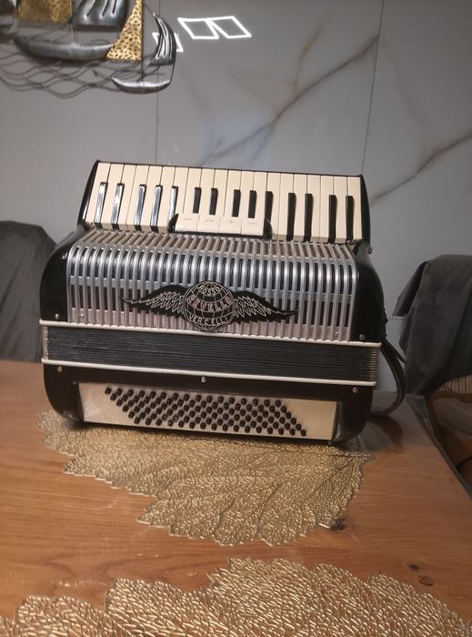 Acordeon Rossi revello vercelli