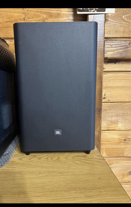 Vând Sound bar  JBL 2.1