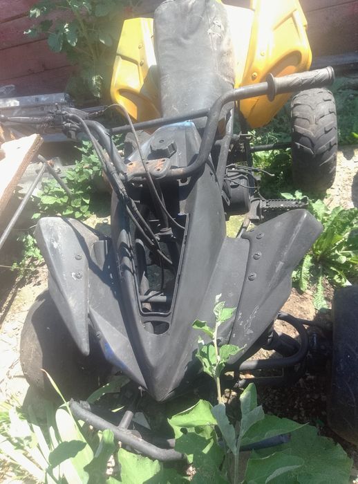 Vând ATV 107 4t defect