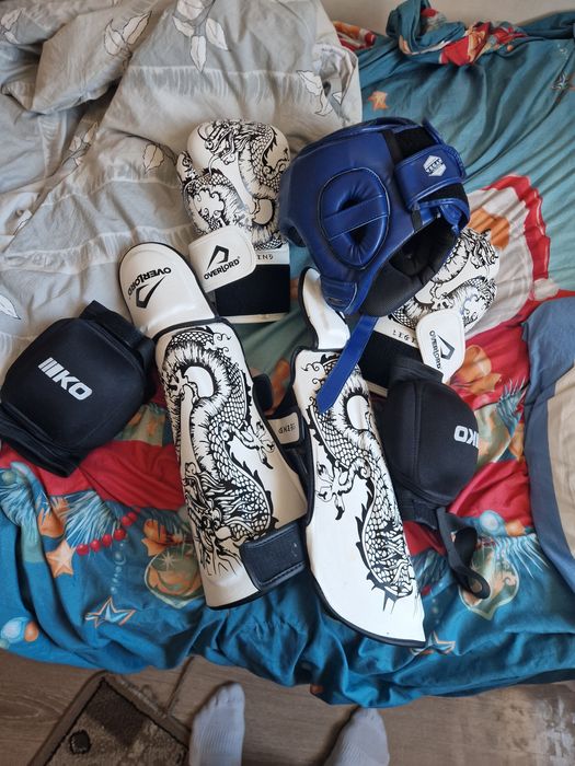 Echipament kickbox complet