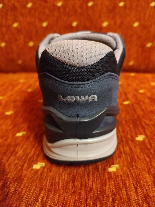 Lowa -Gore Tex-дамски обувки №42