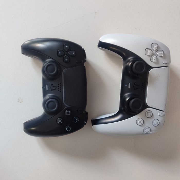 Продам приставку пс5