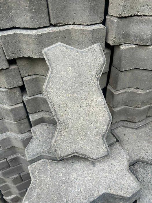 Продам брусчатку качественную.