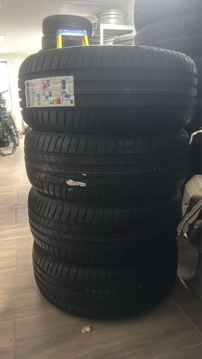 Bridgestone Turanza 215/50/17