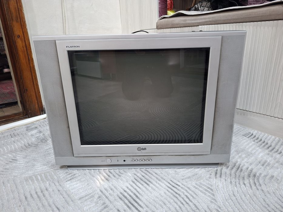 Продаётся телевизор LG