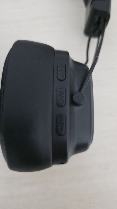 Наушники Marshall