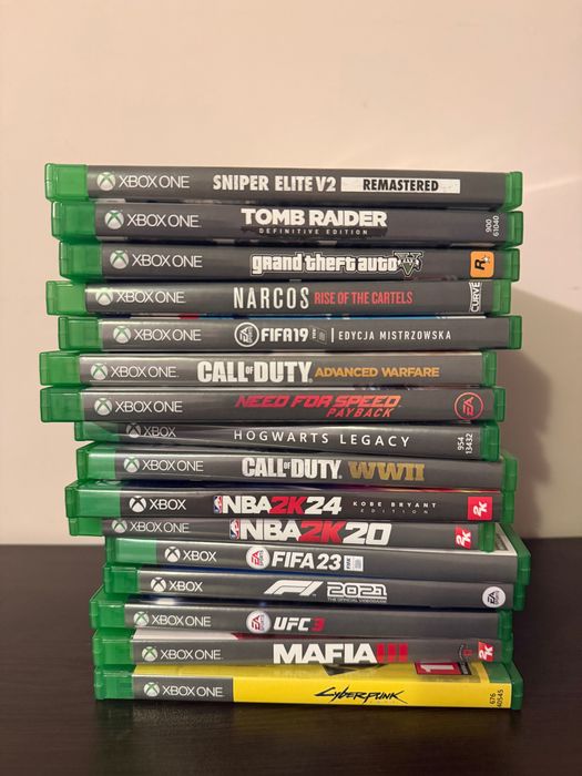 Xbox One+2 джойстика и 16 игри