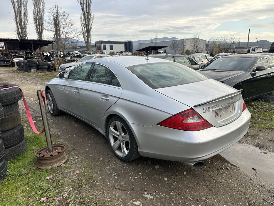Mercedes CLS320 CDI На Части