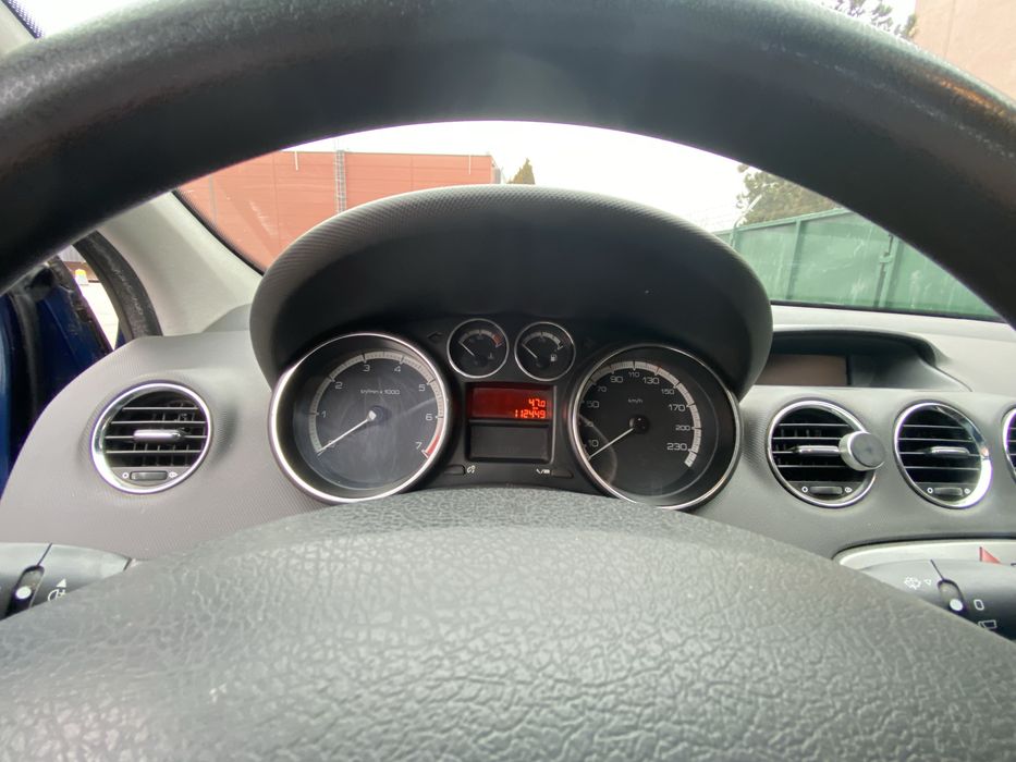 Doar 113.000Km/ Peugeot 308 1.4i 95Cp/Prima Înmatr 11-2009