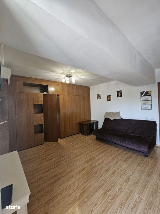 Inchiriere Garsoniera- 9 Mai