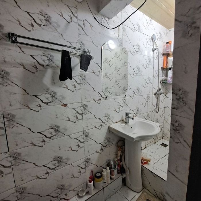 Продаётся Чиланзар 4 квартал 2/3/5