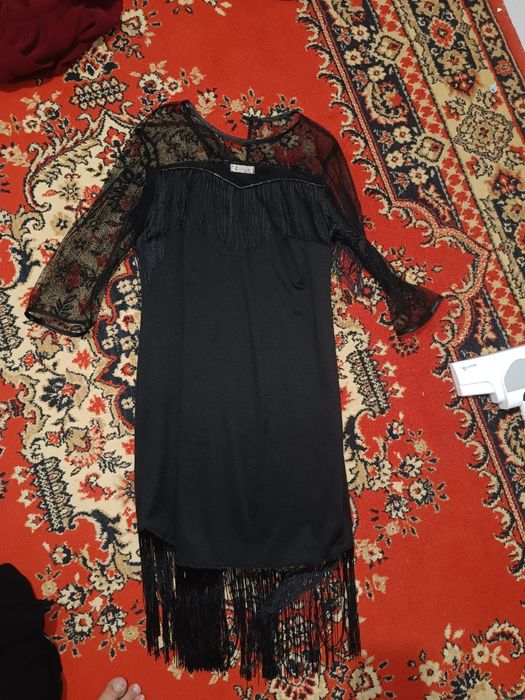 Платье нарядное коасивое