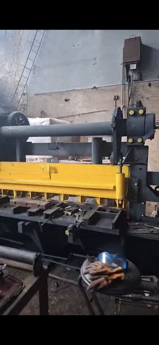 Гильотиа карусельный  Ресивер компрессор Алматы