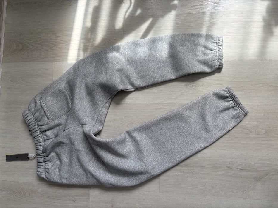 Pantaloni essentials gri S