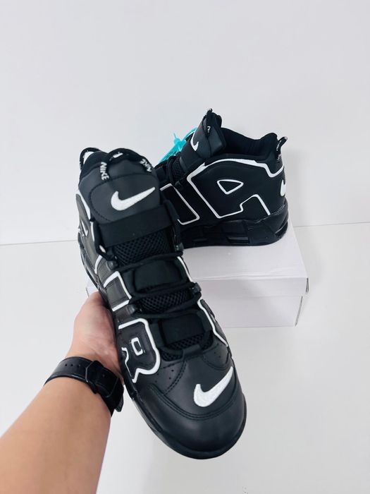 Nike Sneakers UP Tempo