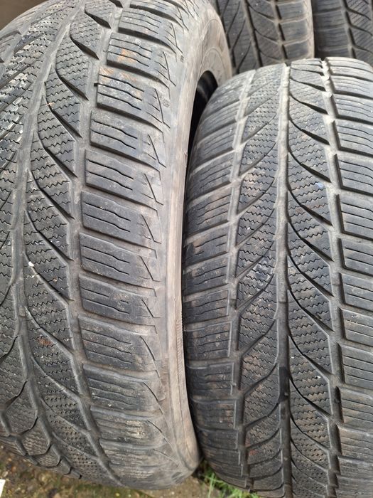 Anvelope pentru suv 4x4  255 50 19 si 235 50 19