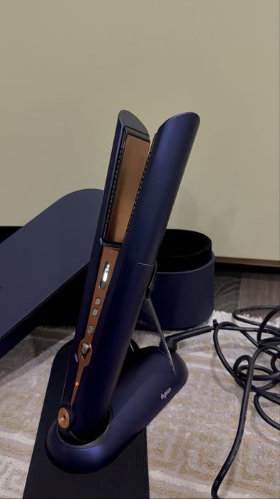 Продам выпрямитель для волос Dyson Corrale HS03