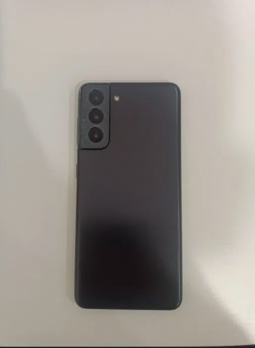 Продам Самсунг s21